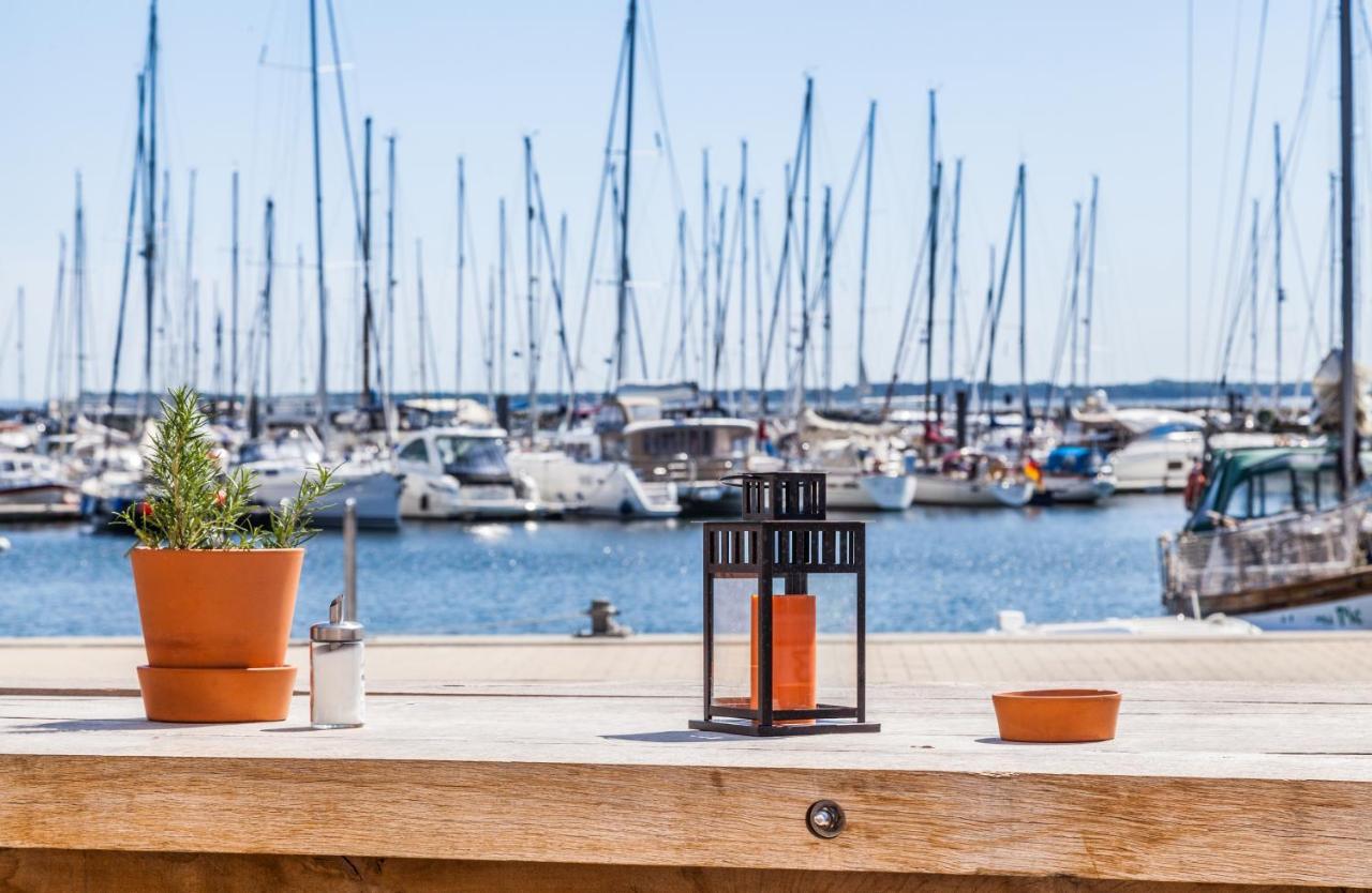 Ferienbungalow Haus Am Teich Boltenhagen  Eksteriør billede